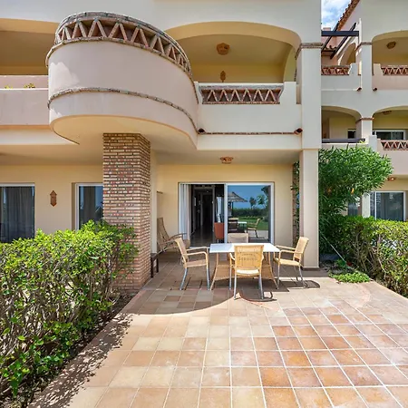 アパート Mijas Costa, Near To Beach, Wyndham マラガ